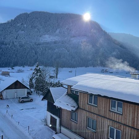 Almsternderl 2.0 - Gemuetliches Appartment In Gosau Exterior photo
